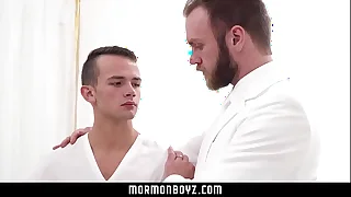 MormonBoyz - Sexy flocculent Stud rims and fucks bubble rear end bottom bottomless gulf